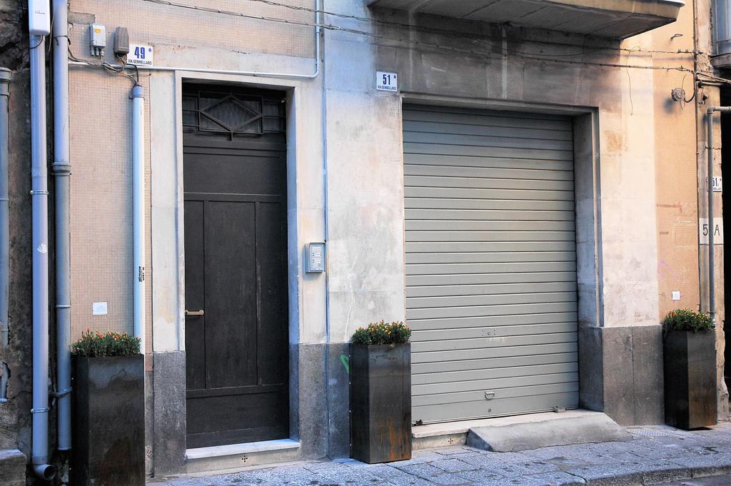 The Light House "Al Centro" Villa Catania Exterior photo